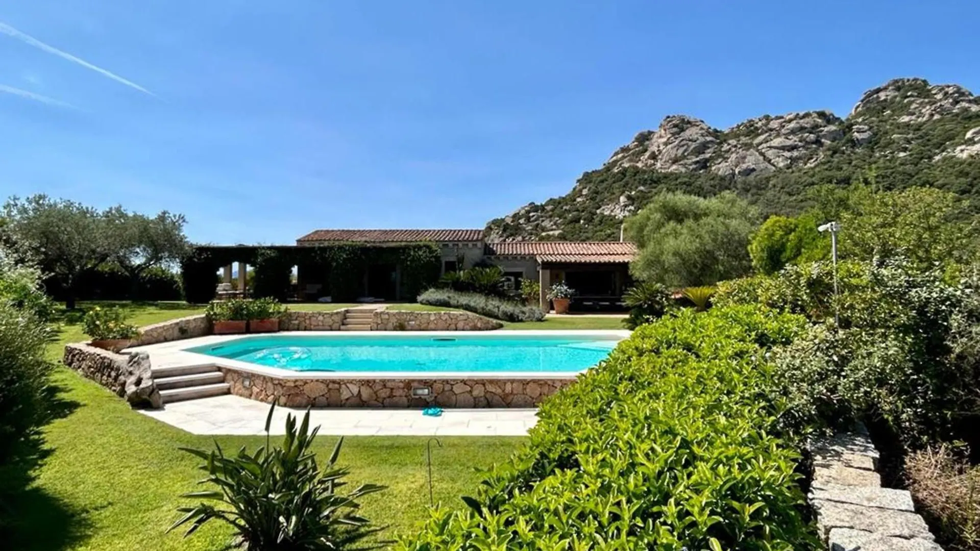 Villa Acula Cannigione 0*,