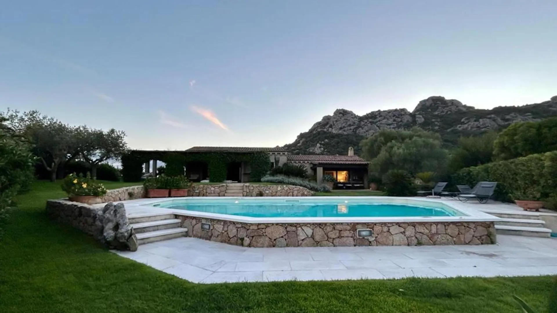 Villa Acula Cannigione 0*,  Italia